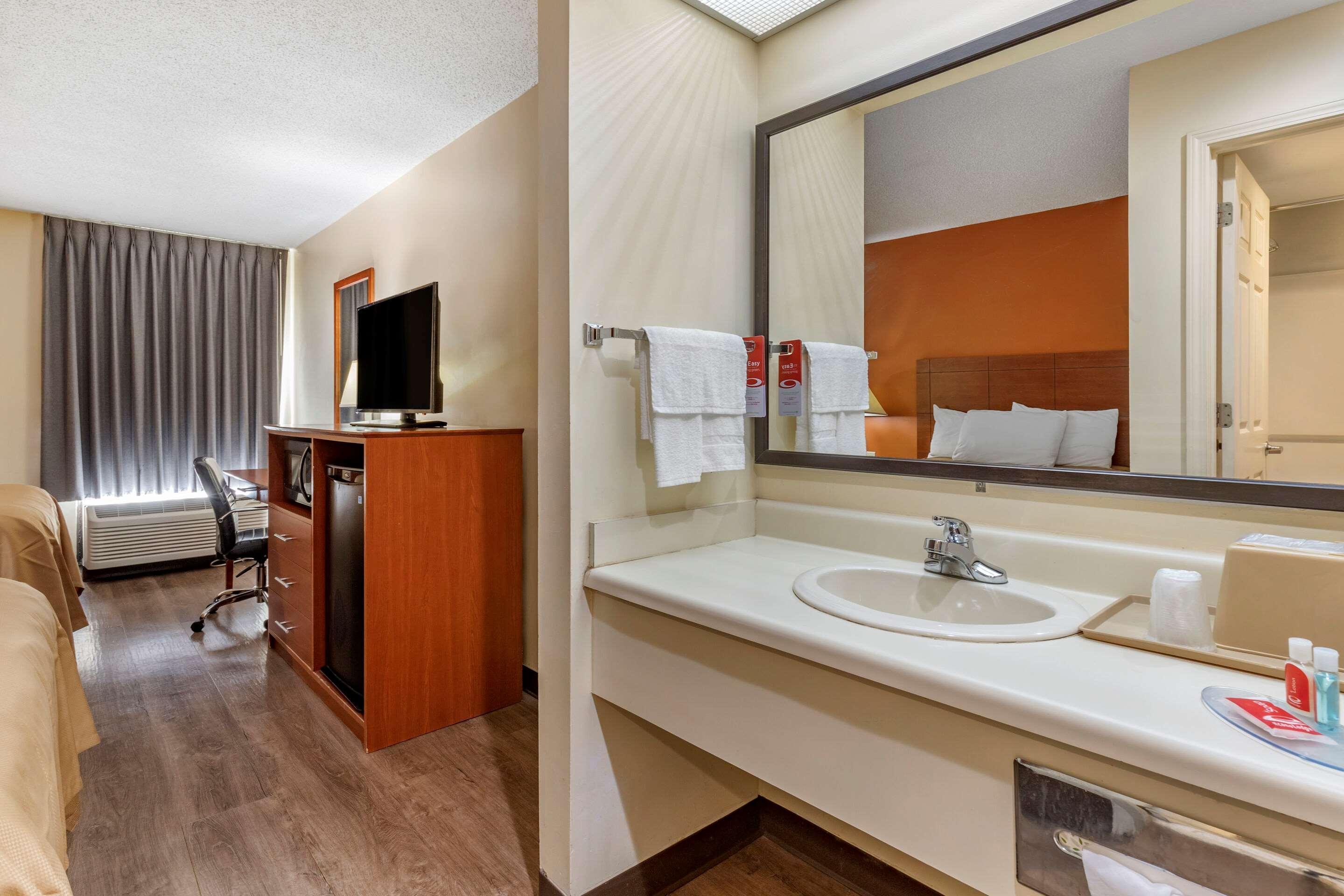 Econo Lodge St. Stephen Ngoại thất bức ảnh